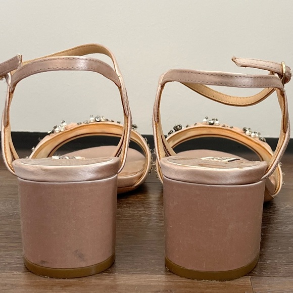 Badgley Mischka Pink Embellished Sandals - Picture 6 of 13